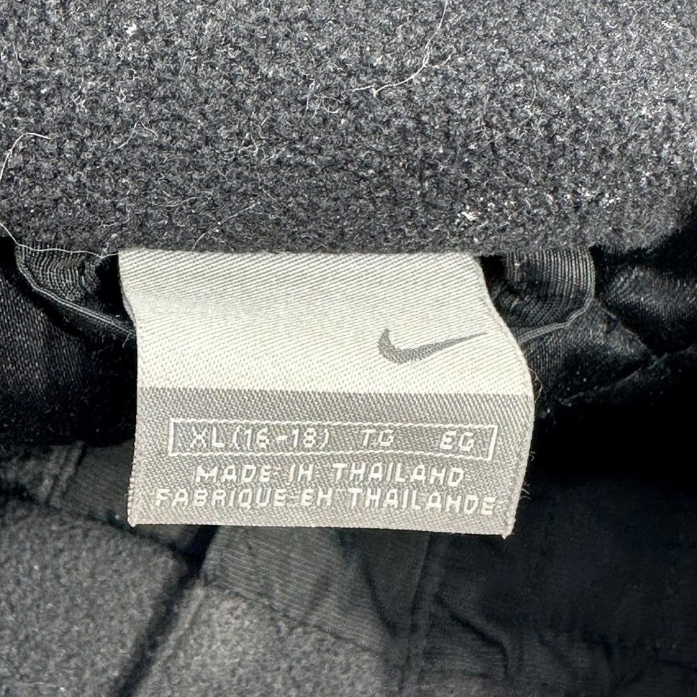 Nike Men's Size XL Zip Front Jacket Black Preowned Spots On Sleeve - Picture 4 of 16